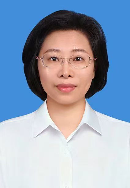 党组成员、副县长负责工业、能源、节能，工业园区建设，交通管理，招商、“回归工程”等工作。